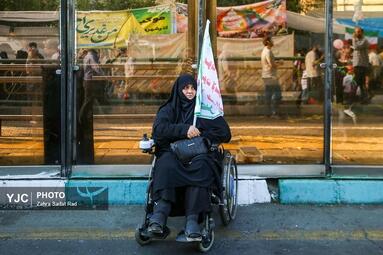 مهمونی ۱۰ کیلومتری غدیر با شعار «ایران ذوالفقار علی»