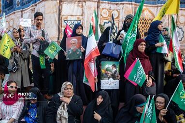 مهمونی ۱۰ کیلومتری غدیر با شعار «ایران ذوالفقار علی»