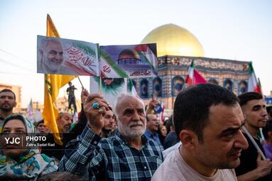 مهمونی ۱۰ کیلومتری غدیر با شعار «ایران ذوالفقار علی»