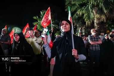 تجمع خودجوش مردمی در میدان فلسطین تهران در اعتراض به یاوه گویی‌های ترامپ