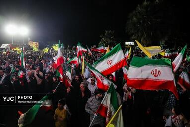 تجمع خودجوش مردمی در میدان فلسطین تهران در اعتراض به یاوه گویی‌های ترامپ