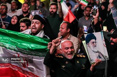 تجمع خودجوش مردمی در میدان فلسطین تهران در اعتراض به یاوه گویی‌های ترامپ
