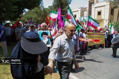 راهپیمایی جمعه نصر و خشم در کرمان