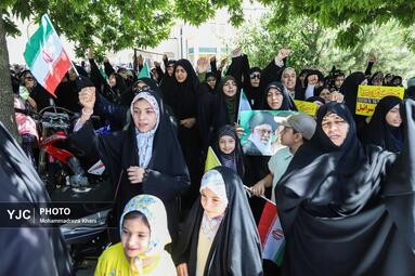 راهپیمایی جمعه نصر و خشم در زنجان