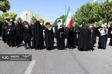 راهپیمایی جمعه نصر و خشم در زنجان