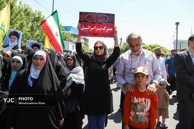 راهپیمایی جمعه نصر و خشم در زنجان