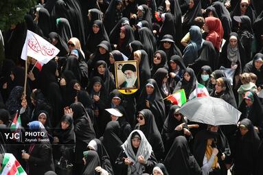 راهپیمایی جمعه نصر و خشم در همدان