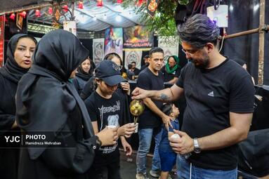 حال و هوای محرم در محله دولت آباد تهران