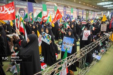 آیین بزرگداشت شهدای اقتدار ایران