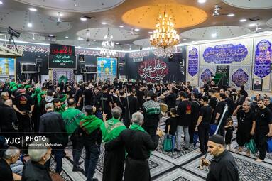 آیین مشعل گردانی عراقی‌های مقیم تهران