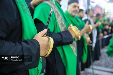 آیین مشعل گردانی عراقی‌های مقیم تهران