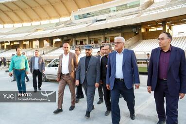 بازدید اصحاب رسانه از ورزشگاه پارس شیراز