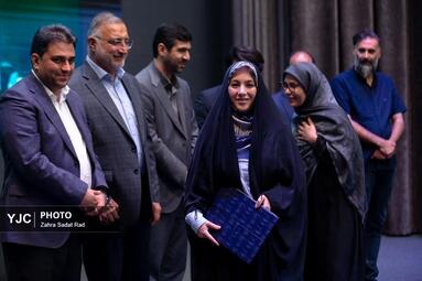 نشست صمیمانه شهردار تهران با اصحاب رسانه