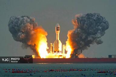 در شهر هایانگ، چین یک موشک Gravity-1 از استان شاندونگ در شرق چین پرتاب شد. این موشک یک ماهواره میدان دید وسیع و دو ماهواره آزمایشی را به مدار برد 