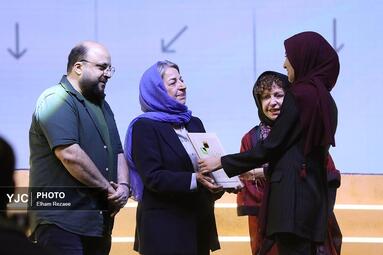 اختتامیه چهل و دومین جشنواره بین المللی فیلم کوتاه تهران
