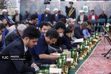 آیین غبارروبی ضریح مطهر آستان مقدس امامزاده صالح (ع)