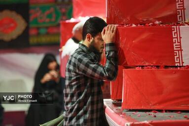 مراسم وداع با پیکر پاک ۱۰۰ شهید گمنام