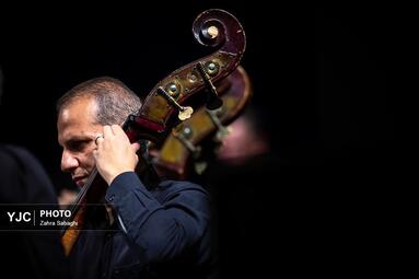 ارکستر سمفونیک «کنون به گوش میرسد»