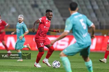 لیگ برتر فوتبال / پرسپولیس - پیکان