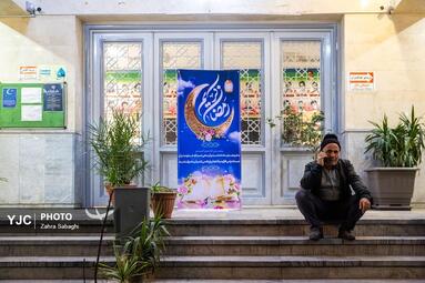 حال و هوای اولین افطاری ماه رمضان در مسجدالرضا