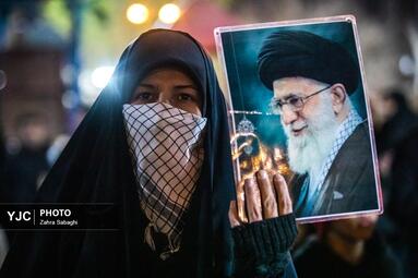 اجتماع شبانه مردم عزادار منطقه 21 در سوگ شهادت امام خامنه ای (ره)