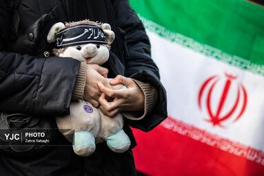 آیین تشییع پیکر مطهر فرماندهان شهید جنگ رمضان در تهران