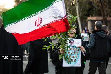 آیین تشییع پیکر مطهر فرماندهان شهید جنگ رمضان در تهران
