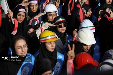 رزمایش دختران جانفدای ایران