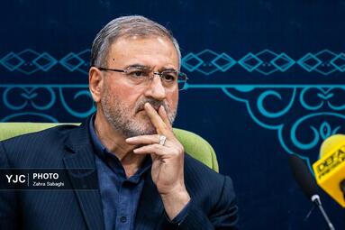 آیین تکریم خانواده‌ شهدای هلال‌احمر