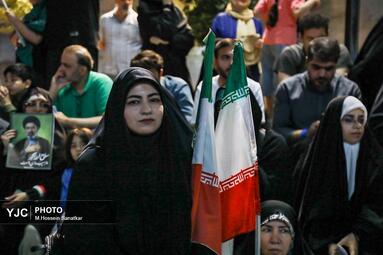 رونمایی از شناور تندرو ۱۷ رجب
