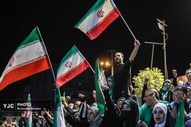 رونمایی از شناور تندرو ۱۷ رجب