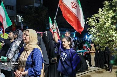 رونمایی از شناور تندرو ۱۷ رجب