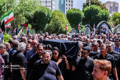 وداع با صدای ماندگار رسانه؛ بهروز رضوی