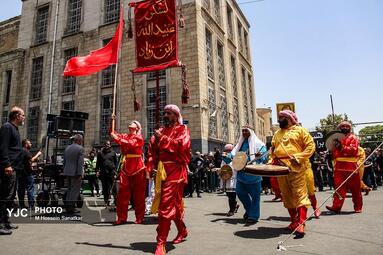 خیمه‌سوزان عاشورا در چهارراه گلوبندک؛ تجلی سوگ حسینی در قلب تهران
