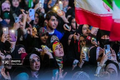 ۲۰۰ شب در میدان؛ انقلاب هنوز می‌جوشد