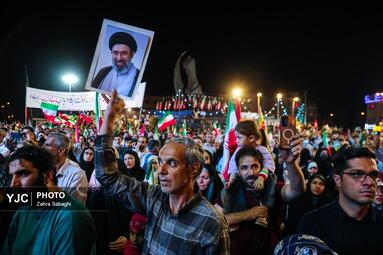 ۲۰۰ شب در میدان؛ انقلاب هنوز می‌جوشد